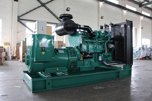 海城320kw康明斯柴油发电车出租组图片 海城320kw康明斯柴油发电车出租组图片